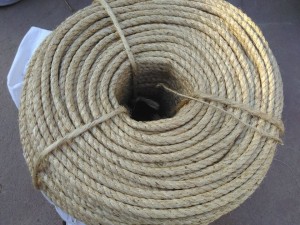 8mm/12mm/16mm/18mm/32mm 3 Strand Z Twisted Marine Navy Sisal Tiwsted Rope With ABS Certificate