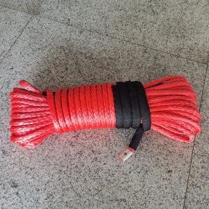 Warna Merah 10mmx30m UHMWPE Recovery Offroad Winch Rope Dengan Kekuatan Tinggi