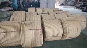 Frânghie din fibră naturală de sisal răsucită cu 3 fire de 18 mm x 300 m, cu sarcină mare de rupere