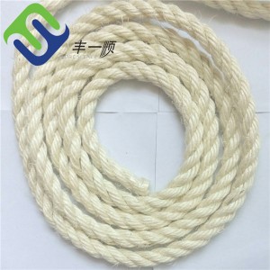 Бело сисалско јаже со 3 жици од 8 мм што се користи за гребење на столбови од мачки